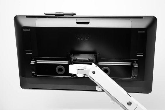 Wacom VESA mount for Cintiq Pro 24 and 32 | Wacom Indonesia